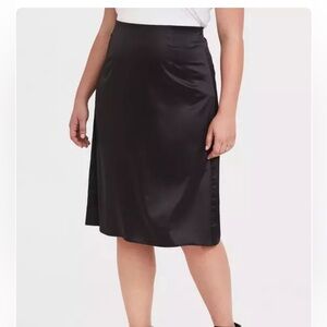 Torrid Black Shiny Satin Black Slip Midi Skirt Womens 3X Goth Witchy Whimsy NWT